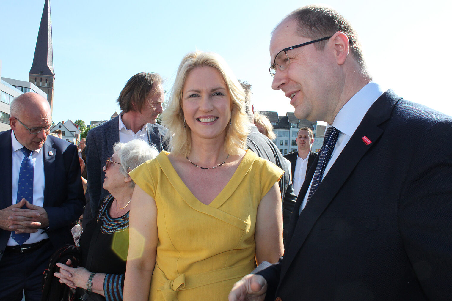 Ministerpräsidentin Manuela Schwesig mit Vizepräsident der HWK OMV Jens Meinert