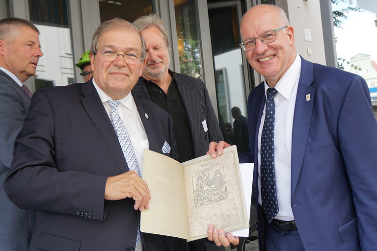 Wolfgang Schareck (Rektor Universität Rostock), Roland Methling (OB Rostock)