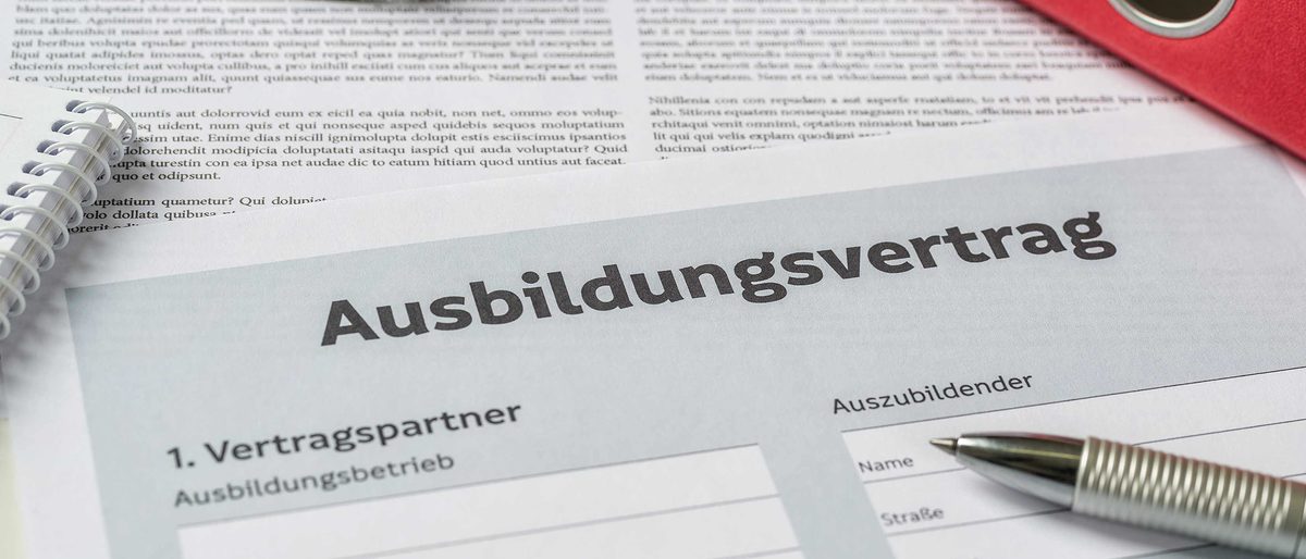 Titelbild Ausbildungsvertrag
