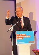 Dr. Rudolph spricht auf dem Tag des Ehrenamtes 2020