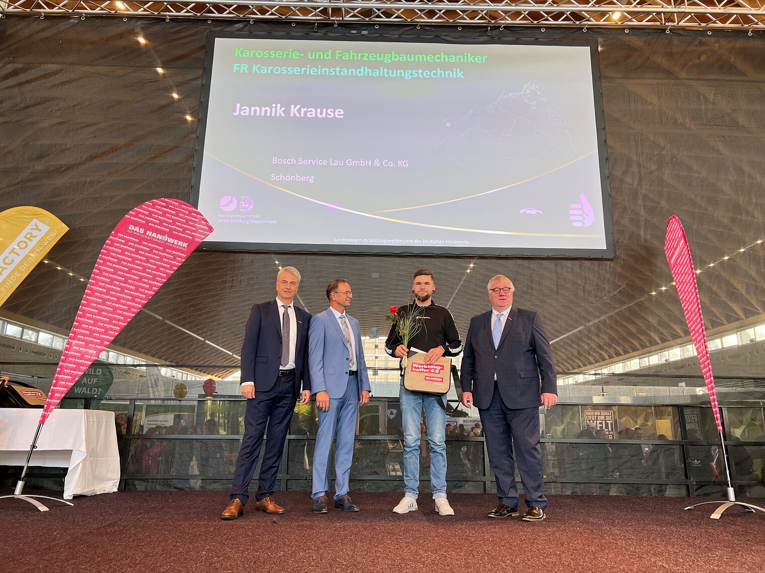 Leistungswettbewerb des Deutschen Handwerks 2022 - Auszeichnung der Landessieger M-V auf der Jobfactory in Rostock