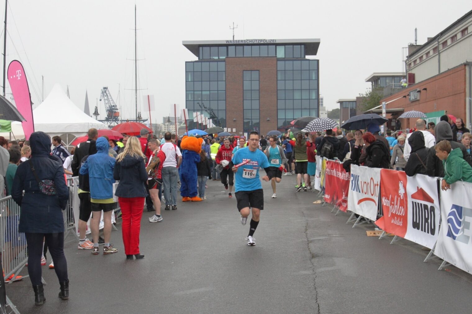 Firmenlauf 2015 - Zieleinlauf